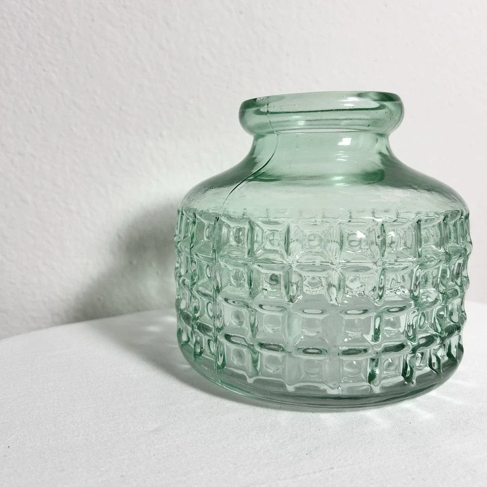 VTG Seafoam Sage Green‎ Translucent Textured Geometric Pattern Glass Decor Vase